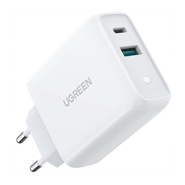 --------Зарядно Ugreen USB-C, USB A, 38W, 220V Бял